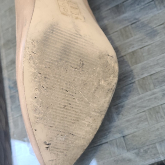 Size 10 nude heels - Picture 4 of 6